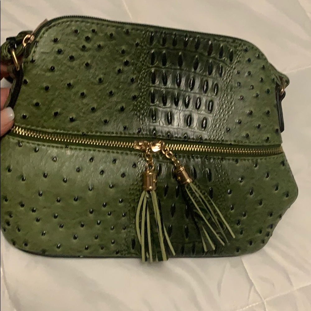 Sugu Purse